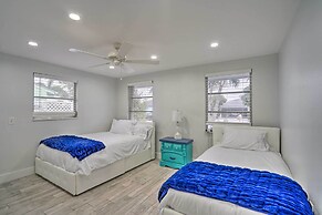 Waterfront Matlacha Home w/ Hot Tub & Grill!