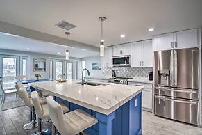 Waterfront Matlacha Home w/ Hot Tub & Grill!