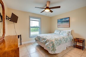 Lehigh Acres Vacation Rental w/ Screened Patio!