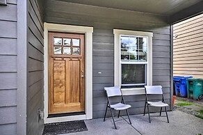 Portland Home w/ Private Hot Tub: 9 Mi to Downtown