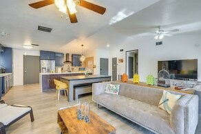 Contemporary Lutz Home: Private Pool, Pet Friendly