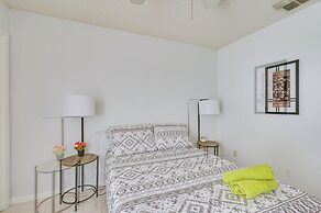 Contemporary Lutz Home: Private Pool, Pet Friendly