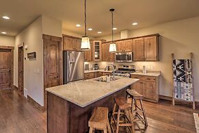 Walkable Bigfork Townhome: Fish, Hike & Ski!