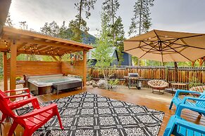 Private Hot Tub: Mtn-view Ski House in Frisco