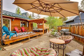Private Hot Tub: Mtn-view Ski House in Frisco