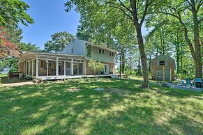 Coastal Edgewater Home w/ Private Hot Tub!