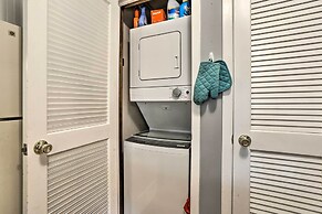 Pet-friendly Townhome w/ Community Hot Tub!