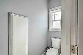 Ocean Shores Getaway w/ Fireplace & Hot Tub!