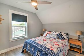 Ocean Shores Getaway w/ Fireplace & Hot Tub!