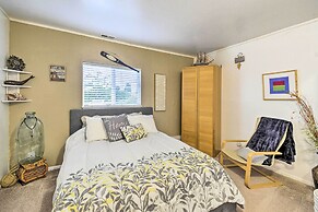 Spacious Tacoma Getaway: 2 Mi to Old Town!