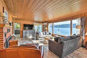 Waterfront Olympia Home w/ Private Beach & Kayaks!