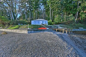 Waterfront Olympia Home w/ Private Beach & Kayaks!