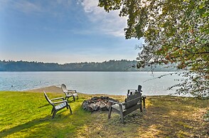 Waterfront Olympia Home w/ Private Beach & Kayaks!
