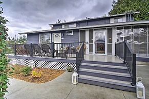 Spacious Home w/ Yard, 20 Miles to Olympic NP