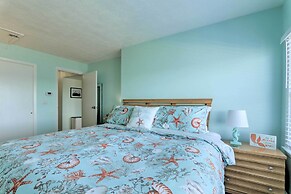 Bayfront Wareham Retreat w/ Private Beach!