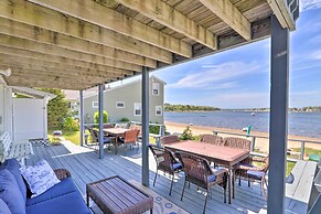 Bayfront Wareham Retreat w/ Private Beach!
