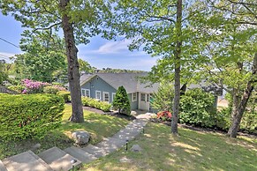 Bayfront Wareham Retreat w/ Private Beach!