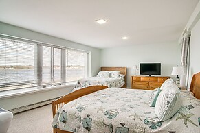 Bayfront Wareham Retreat w/ Private Beach!
