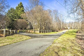 Sunny Family Home, 3 Mi to High Point Market!