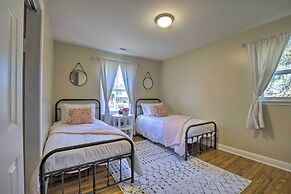 Sunny Family Home, 3 Mi to High Point Market!