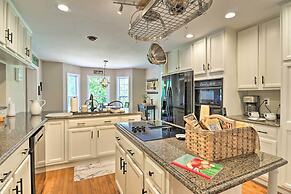 Creekside Brevard Home < 1 Mi to Downtown!