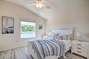 The Villages Retreat w/ Lanai & Lake Views!