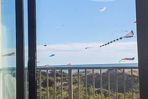 Sands Villa Resort Oceanfront Condo With Pools!