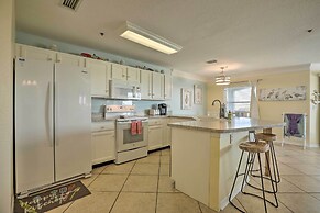 St Augustine Condo w/ Pool Access, Walk to Beach!