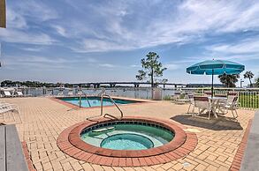 Okaloosa Island Escape: Bayfront Condo Near Beach