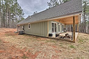 Peaceful Family Cabin on 10 Acres w/ Game Room!
