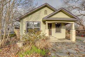 Pet-friendly Austin Home w/ Private Yard + Deck!