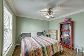 Pet-friendly Austin Home w/ Private Yard + Deck!