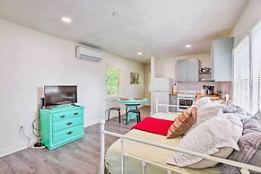 Quaint Leeds Studio w/ Yard ~ 18 Mi to Birmingham!