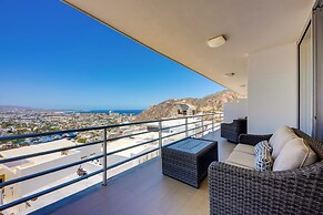 Cabo Pedregal Condo: Ocean View & 2 Infinity Pools