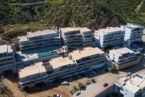 Cabo Pedregal Condo: Ocean View & 2 Infinity Pools