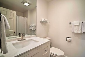 Manson Villa w/ Hot Tub ~ 1 Mi to Wineries!