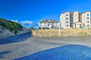 Eagles View Condo in Ocean Shores w/ 3 Balconies