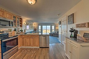 Eagles View Condo in Ocean Shores w/ 3 Balconies
