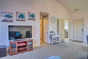 Walk-in Branson West Condo w/ Balcony, Pool Access