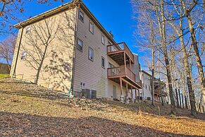 Walk-in Branson West Condo w/ Balcony, Pool Access