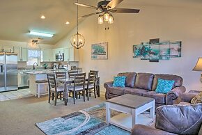 Walk-in Branson West Condo w/ Balcony, Pool Access