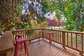 House w/ Deck on Whidbey Island, 1 Mi From Shore!