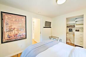 House w/ Deck on Whidbey Island, 1 Mi From Shore!