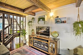 Cabin w/ Hot Tub, 25 Mi to Olympic Nat'l Park