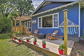 Family-friendly Escape ~ 6 Mi to City Center!