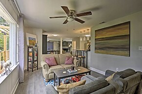 Family-friendly Escape ~ 6 Mi to City Center!