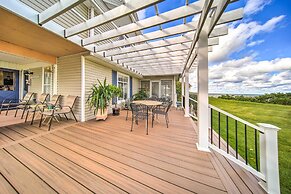 Private Waterfront Lake Erie Home w/ BBQ Patio
