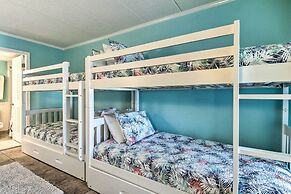 Balcony & Beach Access: Inviting Ocean City Condo