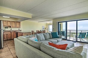 Balcony & Beach Access: Inviting Ocean City Condo