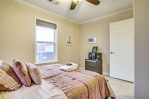 Pet-friendly Galveston Cottage < 1 Mi to Beach!